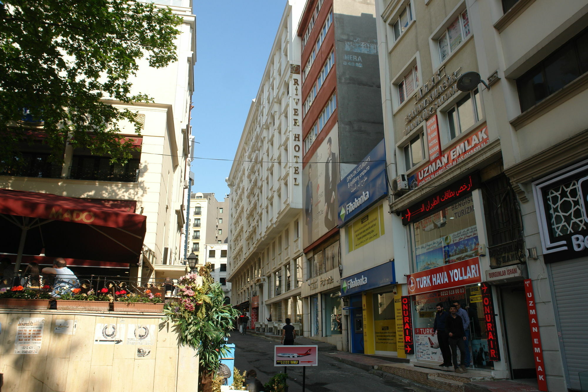 Istanbul River Hotel Zewnętrze zdjęcie